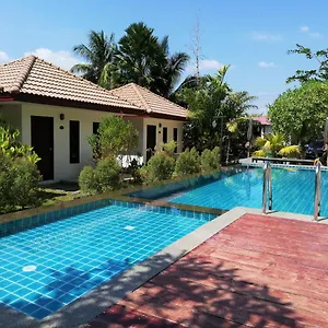 4* Resort Laemsai